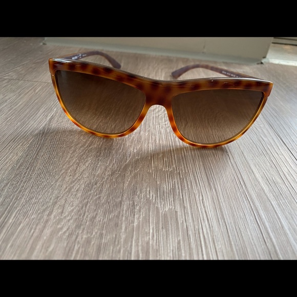 Miu Miu sunglasses main image 7